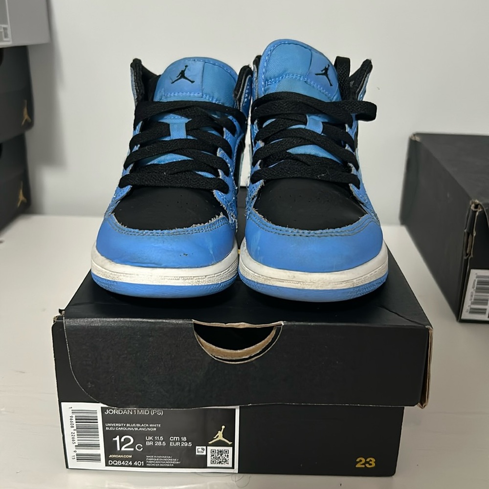 Jordan 1 mid black and blue size 12c